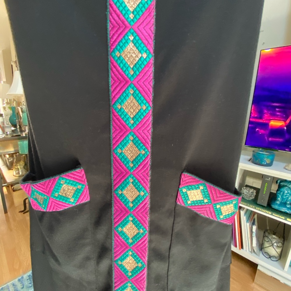 VFish Dress - Picture 3 of 4